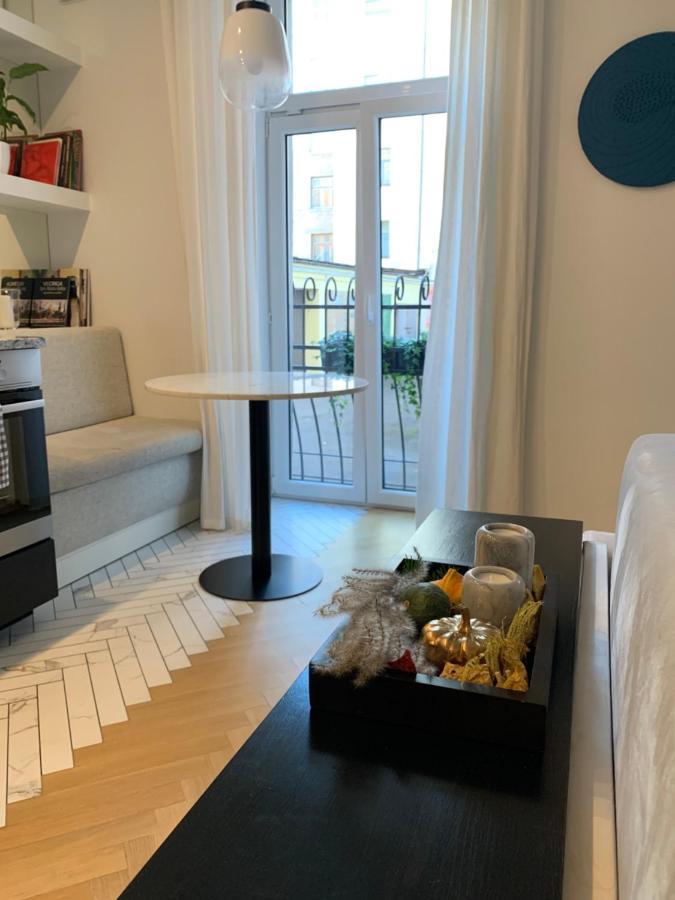 Miro Rooms French - Quiet Chic, Free Private Parking Riga Extérieur photo